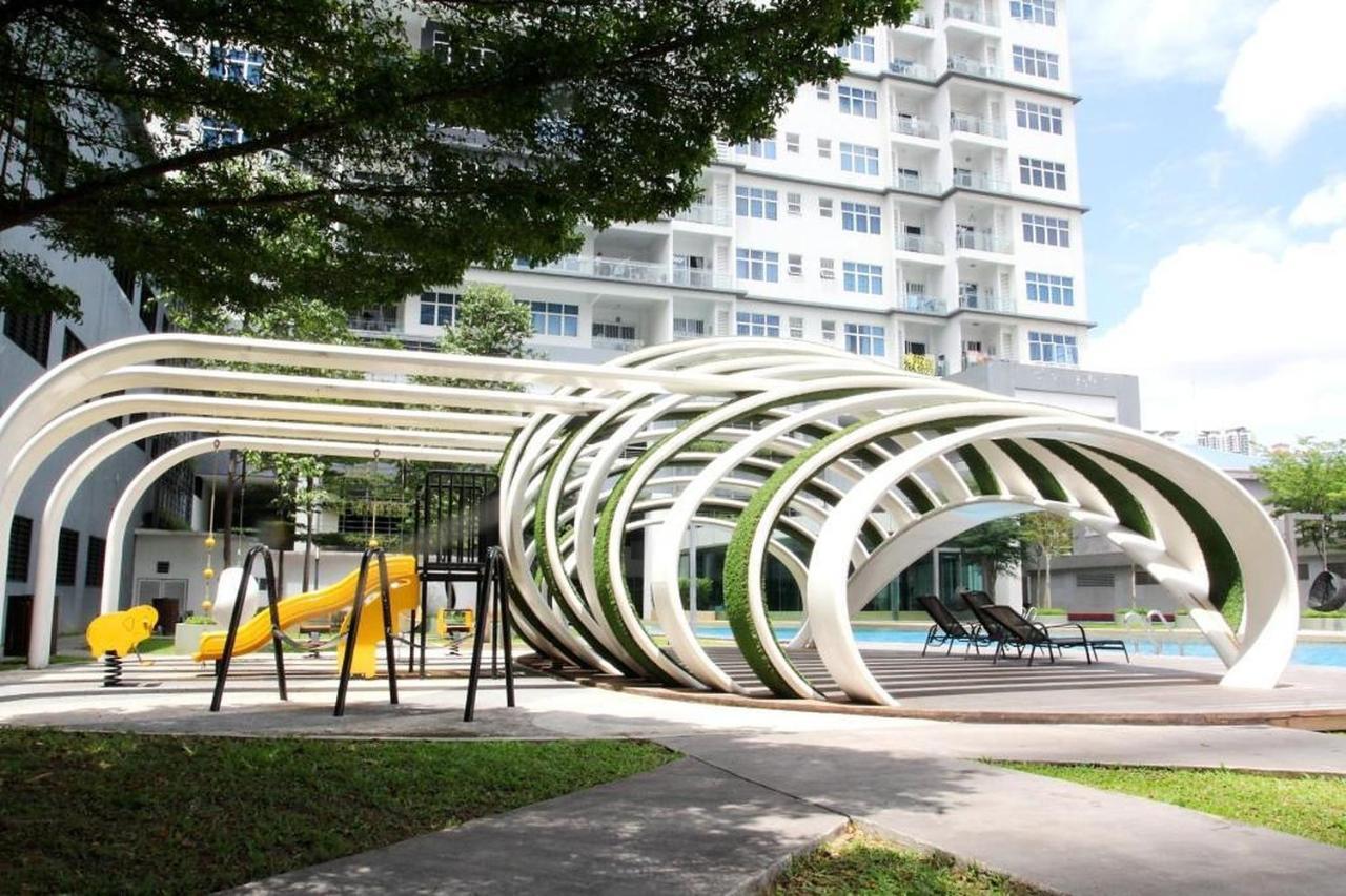 Puchong Skypod Residence @ Hostay ภายนอก รูปภาพ