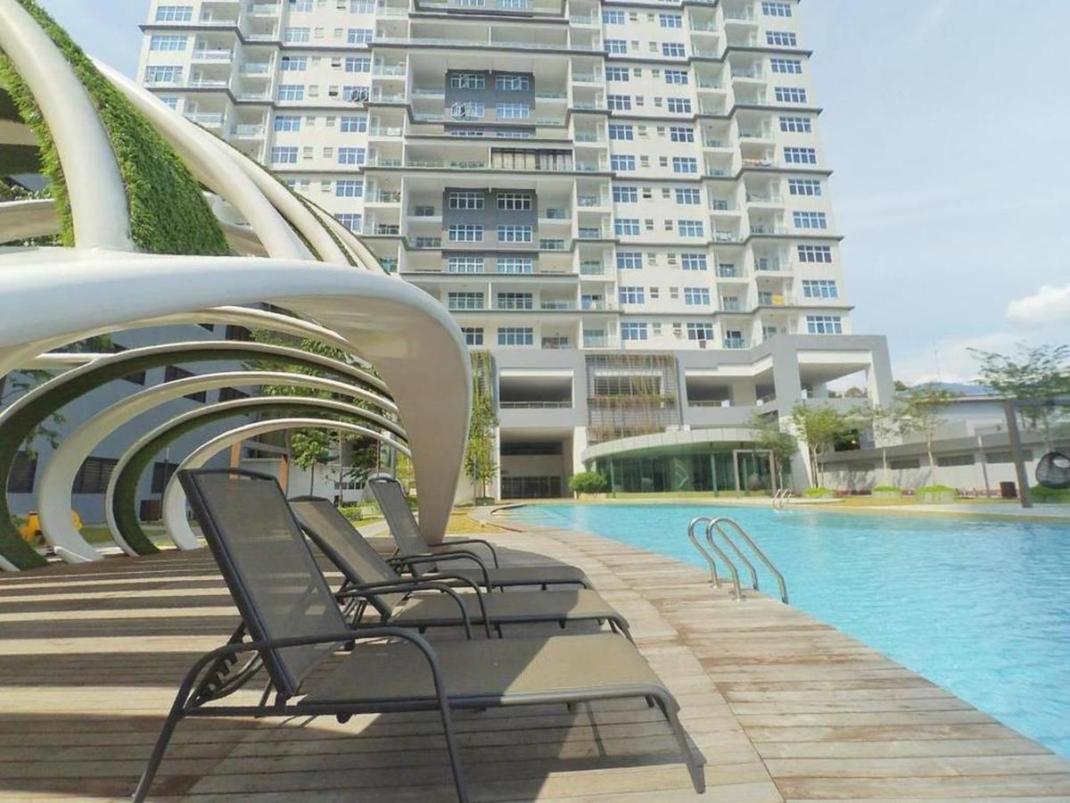 Puchong Skypod Residence @ Hostay ภายนอก รูปภาพ